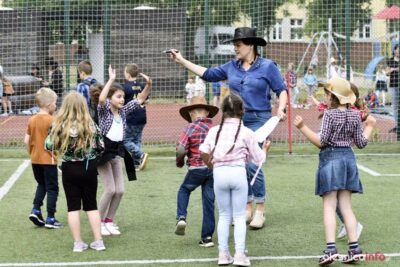 Szkolny dzień dziecka w stylu country [ZDJĘCIA]