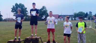 Złoto Kornela Laseckiego na Ślężańskim Biegu Młodzieżowym