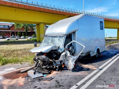 Jak doszło do wypadku śmiertelnego pod Oleśnicą? Wstępne ustalenia policji