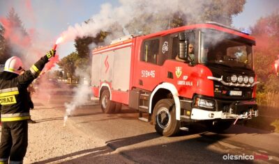 Strażacy z Ligoty Małej powitali nowy samochód [ZDJĘCIA]