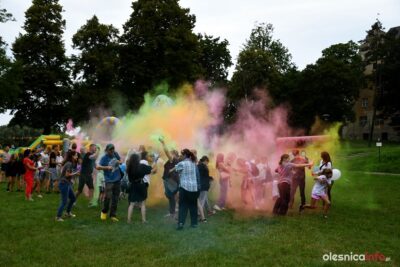 „152 sekundy emocji”. Oleśnicka Inicjatywa prezentuje film z festynu