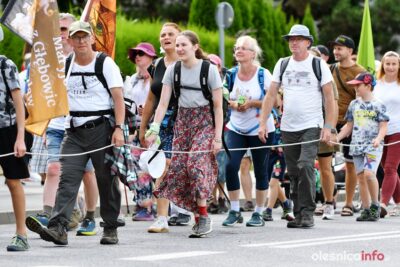 W drodze na Jasną Górę pielgrzymi ponownie zawitają do Oleśnicy. Parafie zapraszają do ugoszczenia pątników