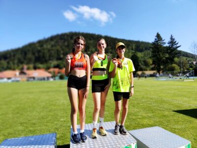 VI Mistrzostwa Dzieci w Lubawce. Złoto i brąz dla zawodniczek Akademii Sportu Run4fun