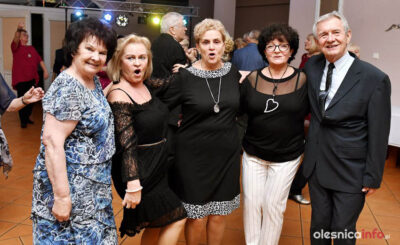 Zabawa andrzejkowa Uniwersytetu III Wieku [ZDJĘCIA]