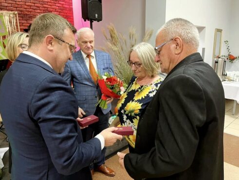 dzien-seniora-bystre399279459_681165880659677_3977838528785019557_n