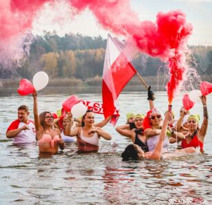 morsowanie-dzien-niepodleglosci-zalew-stradomia-wierzchnia-1