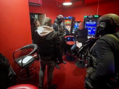 Oleśnicka policja i celnicy zlikwidowała dwa salony gier hazardowych