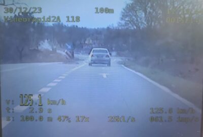 Jechał 125km/h w terenie zabudowanym