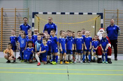 Mikołajki, Turniej Rodziców i Szlachetna Paczka, czyli szalone weekendy w Akademii Piłkarskiej Oleśnica [ZDJĘCIA]