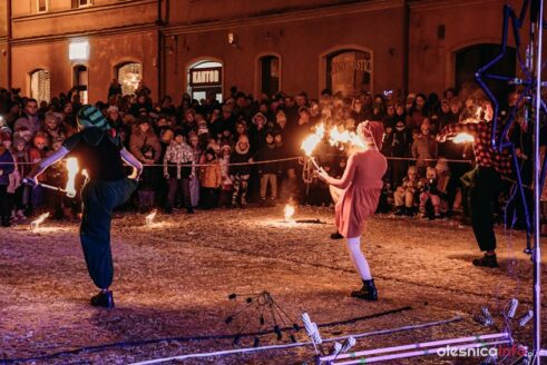 rozswietlenie-choinki-mikolaj-olesnica-32