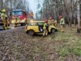 Wypadek na trasie ostrowskiej. Dwie osoby są poszkodowane