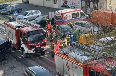 Zasłabła na ulicy. Ratownicy walczyli o życie kobiety