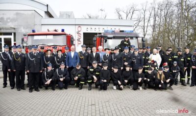 Samochód strażacki trafił do ochotników z Wszechświętego