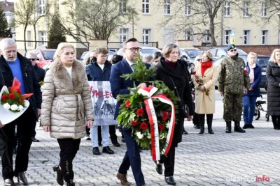Obchody Narodowego Dnia Pamięci Żołnierzy Wyklętych przy pomniku rotmistrza Pileckiego [ZDJĘCIA]