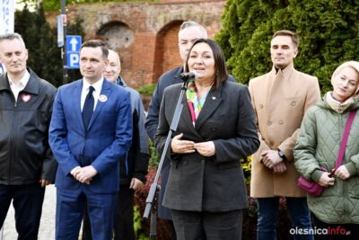 Polityczne trzęsienie ziemi w dolnośląskiej KO. Oleśniccy działacze uważnie śledzą pojedynek Wielichowska–Jaros