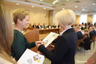 inauguracyjna-sesja-rada-miasta-olesnica-75X_6459