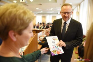 inauguracyjna-sesja-rada-miasta-olesnica-75X_6477