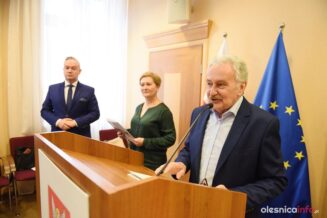 inauguracyjna-sesja-rada-miasta-olesnica-75X_6498