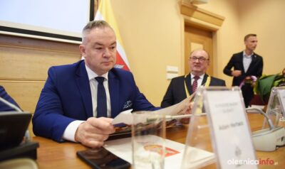 Oleśnica ma nowego burmistrza. Adam Horbacz złożył ślubowanie [ZDJĘCIA]