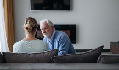 Dlaczego warto wybrać pracę opiekunki w Niemczech z firmą Medipe?