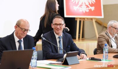 Nowy burmistrz Międzyborza objął urząd. Wybrano też przewodniczącego Rady Miejskiej