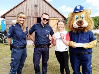 Policjanci rozmawiali o bezpieczeństwie w kijowickiej strefie kibica