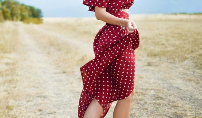 Jak poprawnie mierzyć się do zakupów odzieżowych online?