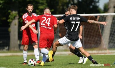 Lider ze Zbytowej nie dał szans Pogoni Kopalina [ZDJĘCIA]