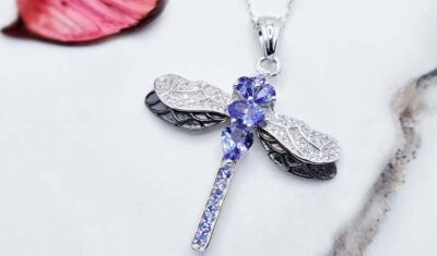 Biżuteria z tanzanitem – dlaczego musisz ją mieć?