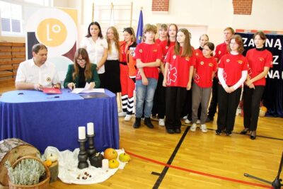 II LO w Oleśnicy podpisało umowę patronacką ze Służbami Ratowniczymi