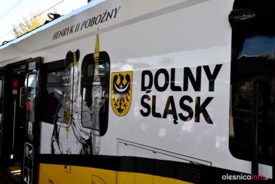 Pociągiem z Sycowa do Wrocławia? Władze gminy pytają mieszkańców o zdanie