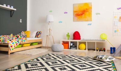 Gdzie powinno stać łóżko w pokoju dziecięcym?