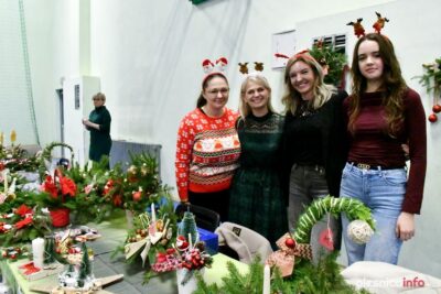 Mieszkańcy Bierutowa spotkali się na jarmarku świątecznym [ZDJĘCIA]