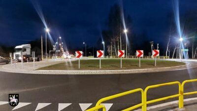 Kierowcy korzystają już z nowego ronda [ZDJĘCIA]