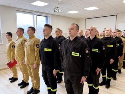 Nowi strażacy rozpoczynają służbę w oleśnickiej straży