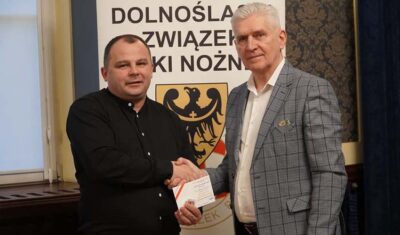 Mariusz Karakuła uhonorowany Złotą Odznaką DZPN