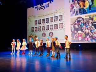 przedszkolaki474113648_1178206257639081_635353582593656225_n