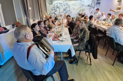 Bal karnawałowy na Uniwersytecie Trzeciego Wieku Gminy Oleśnica [ZDJĘCIA]