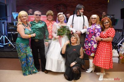 Ależ to było wesele. Tak się bawią na zabawie ostatkowej w Bystrem [ZDJĘCIA]