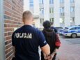 Policjanci z Bierutowa zatrzymali 34-latka poszukiwanego listem gończym