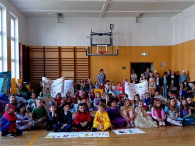 Tak uczniowie czwórki obchodzili Międzynarodowy Dzień Książki [ZDJĘCIA]