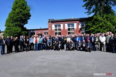 Po latach wrócili do czerwonych koszar. Zjazd byłych żołnierzy [ZDJĘCIA]