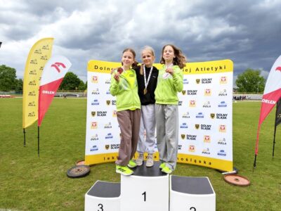 Dziesięć medali Mistrzostw Dolnego Śląska LDK zawodników Akademii Sportu 