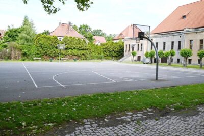 Przy oleśnickiej siódemce i I LO powstanie nowy kompleks boisk. ZBK ogłosił przetarg