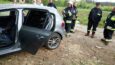 Dziecko uwięzione w samochodzie. Z pomocą ruszyli strażacy
