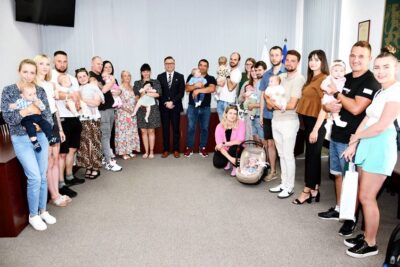 Powitano najmłodszych mieszkańców gminy Oleśnica [NAZWISKA, ZDJĘCIA]