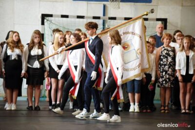 Szkolni Prymusi. Szkoła Podstawowa nr 2 w Oleśnicy [NAZWISKA]