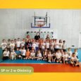 Mały Mistrz z wielką pasją. Wyjątkowe zajęcia koszykarskie w SP2 w Oleśnicy