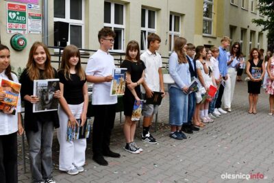 Szkolni Prymusi. Szkoła Podstawowa nr 4 w Oleśnicy [NAZWISKA]