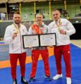 Polscy żołnierze z medalami mistrzostw świata w zapasach. Ich trener służy w Oleśnicy